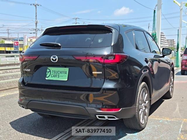 Mazda CX-60 2023-12 8314080-1