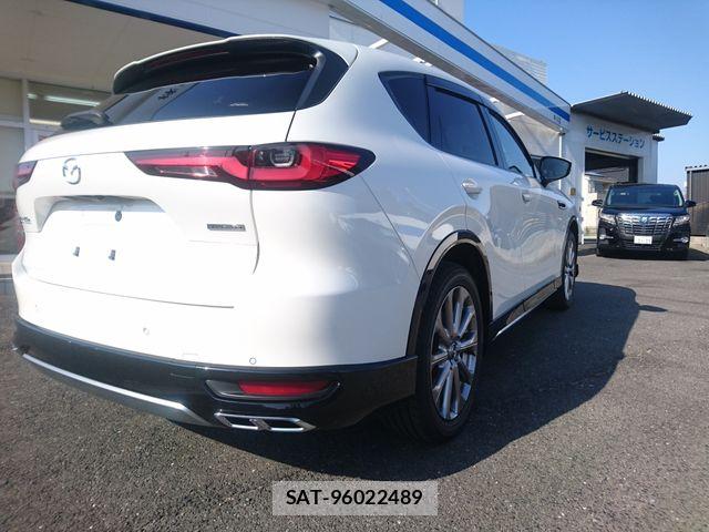 Mazda CX-60 2023-06 8335510-3