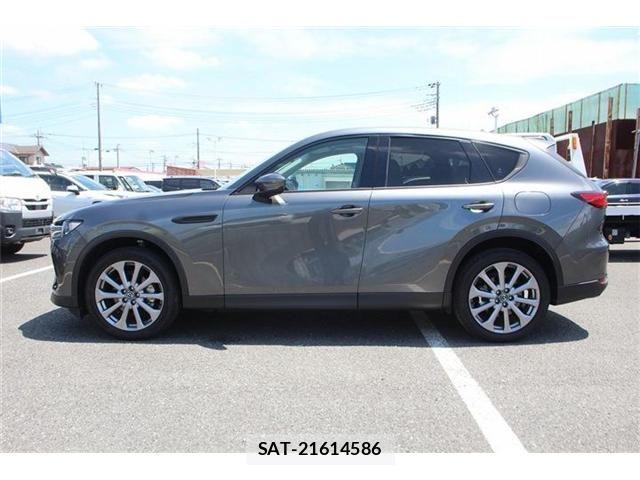 Mazda CX-60 2023-06 8335507-10