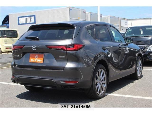 Mazda CX-60 2023-06 8335507-13