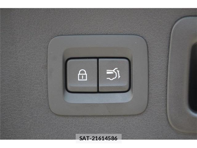 Mazda CX-60 2023-06 8335507-5