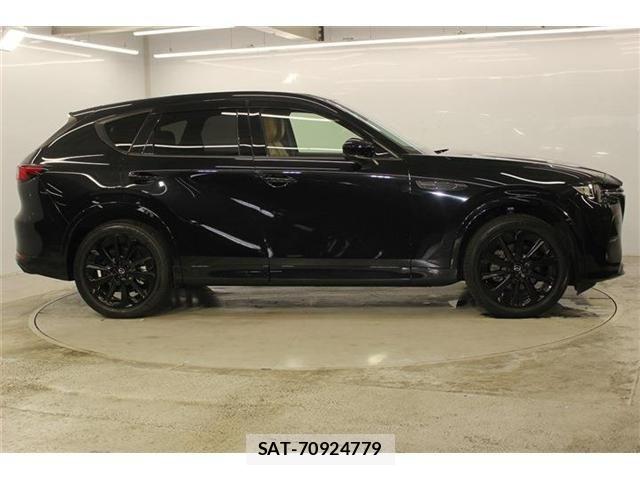 Mazda CX-60 2023-01 8335508-3