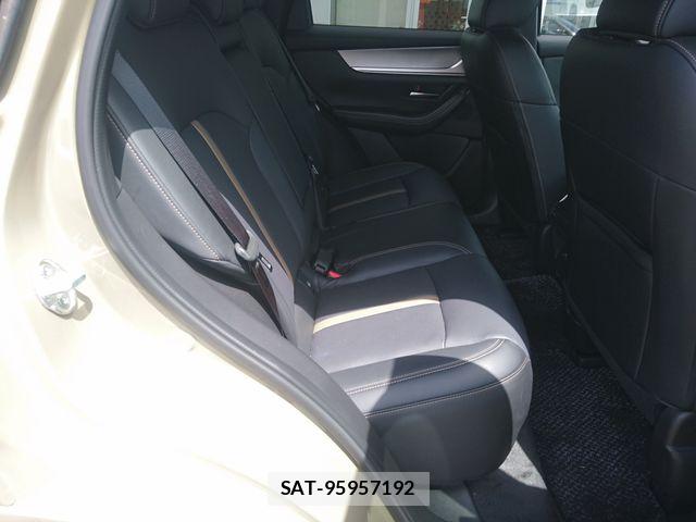 Mazda CX-60 2025-02 8365412-10