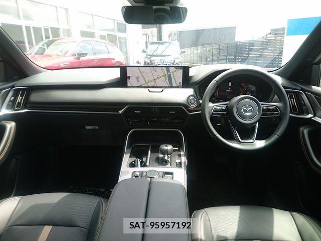 Mazda CX-60 2025-02 8365412-16