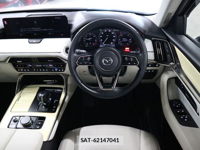 Mazda CX-60 2022-08 8411912-9