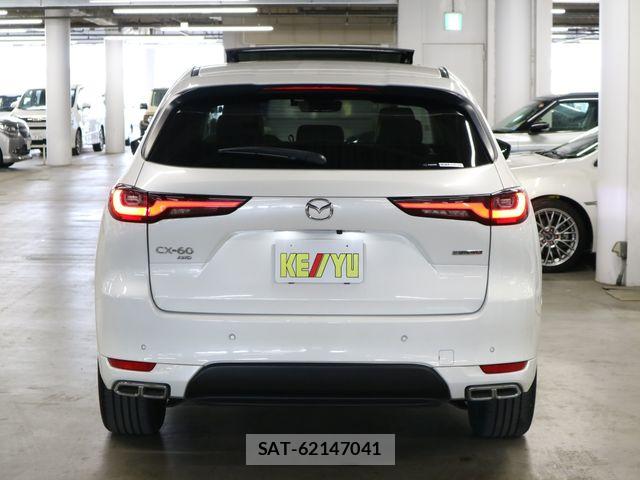 Mazda CX-60 2022-08 8411912-5