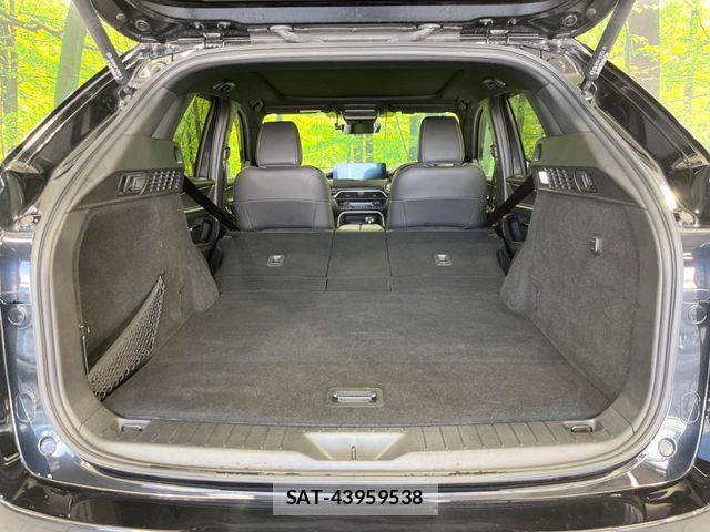 Mazda CX-60 2023-09 8457301-9