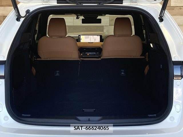 Mazda CX-60 2022-09 8485246-12