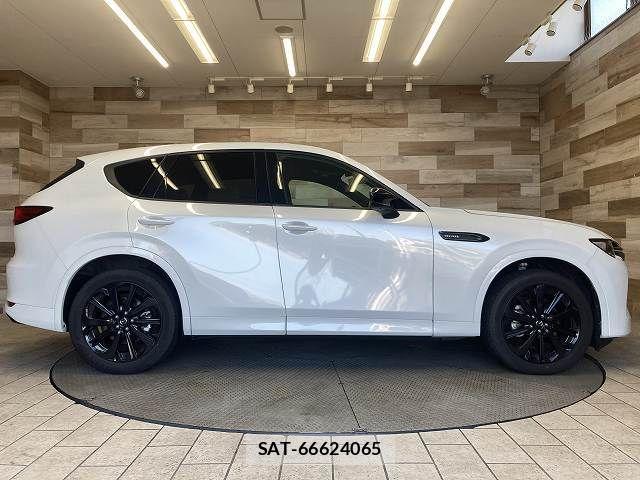 Mazda CX-60 2022-09 8485246-17