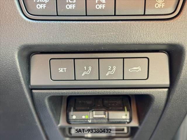 Mazda CX-60 2023-04 8524277-26