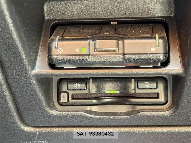 Mazda CX-60 2023-04 8524277-3