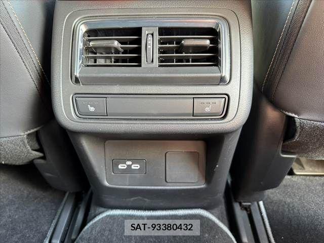 Mazda CX-60 2023-04 8524277-4