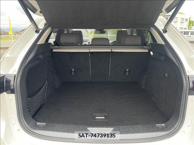 Mazda CX-60 2023-03 8561637-17