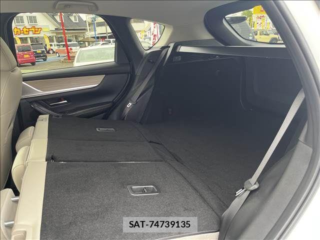 Mazda CX-60 2023-03 8561637-19
