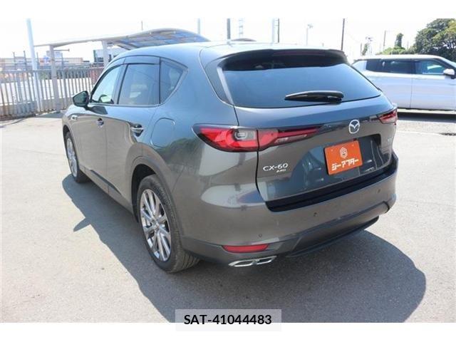 Mazda CX-60 2023-06 8626390-13