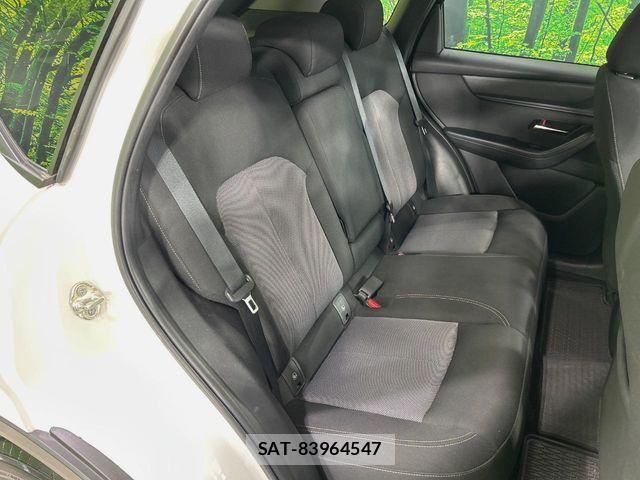 Mazda CX-60 2023-03 8626388-8