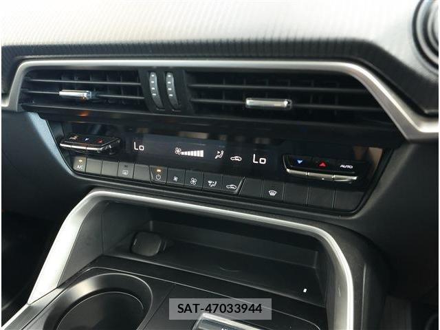 Mazda CX-60 2023-07 8658673-9