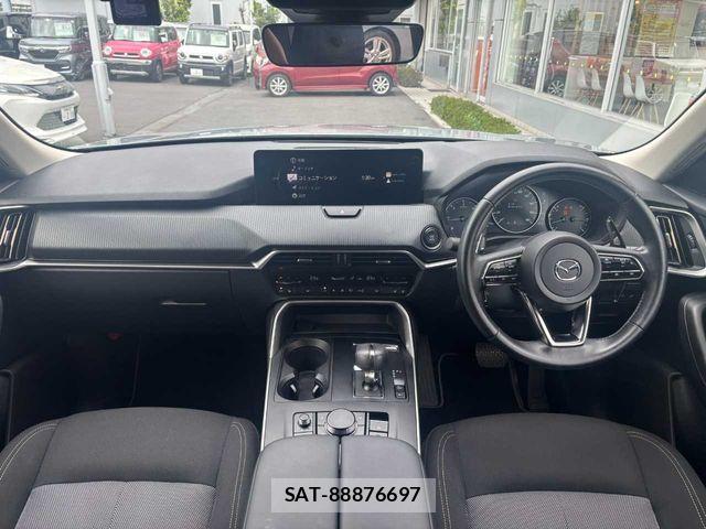 Mazda CX-60 2023-03 8685404-2