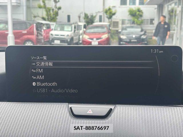 Mazda CX-60 2023-03 8685404-8