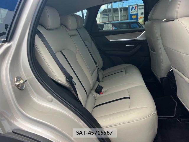 Mazda CX-60 2025-10 8685401-9