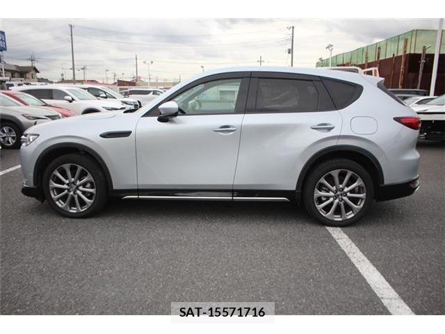 Mazda CX-60 2023-11 8741575-10