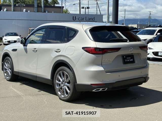 Mazda CX-60 2023-03 8741573-2