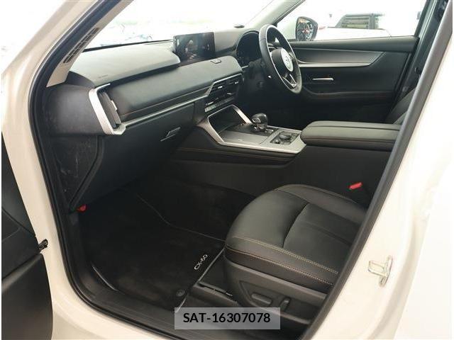 Mazda CX-60 2025-02 8741572-18