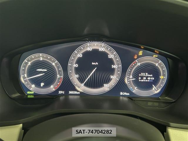 Mazda CX-60 2022-10 8741565-15