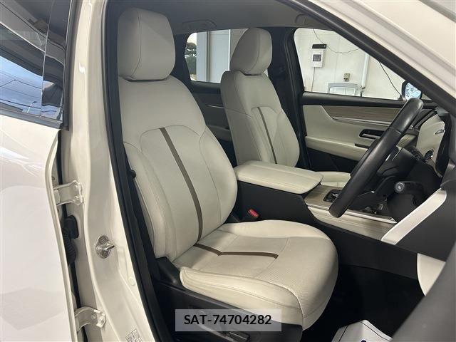 Mazda CX-60 2022-10 8741565-22