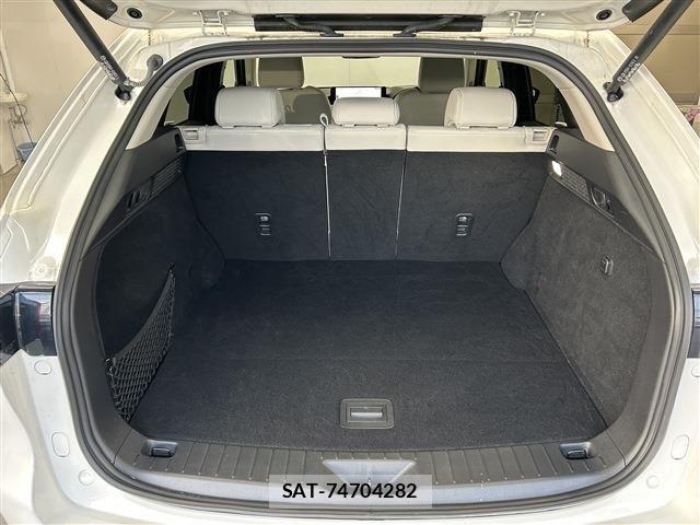 Mazda CX-60 2022-10 8741565-27