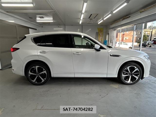 Mazda CX-60 2022-10 8741565-3