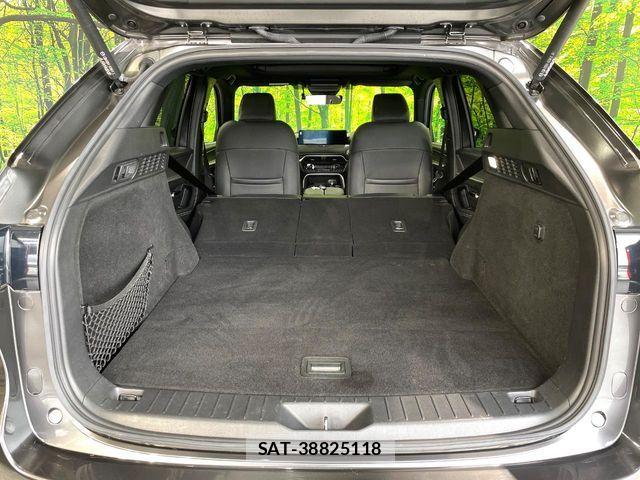 Mazda CX-60 2023-03 8741563-9