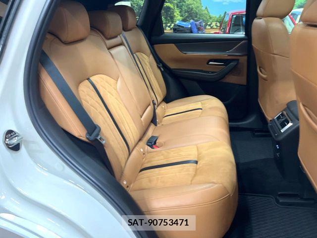 Mazda CX-60 2022-12 8795703-7