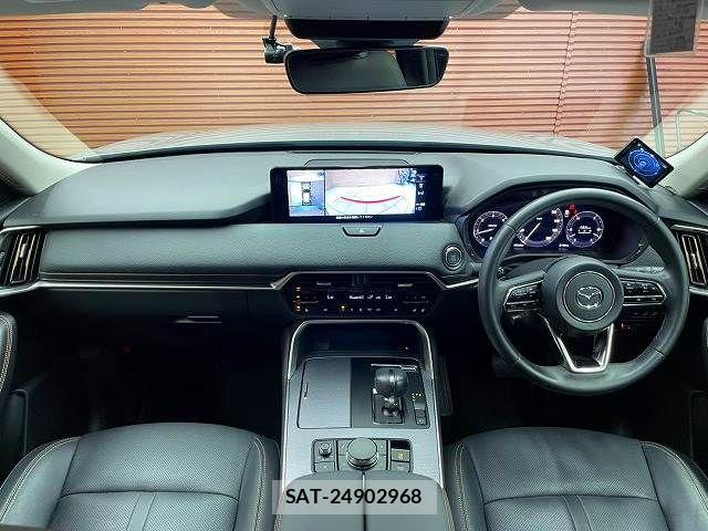 Mazda CX-60 2023-12 8795711-1