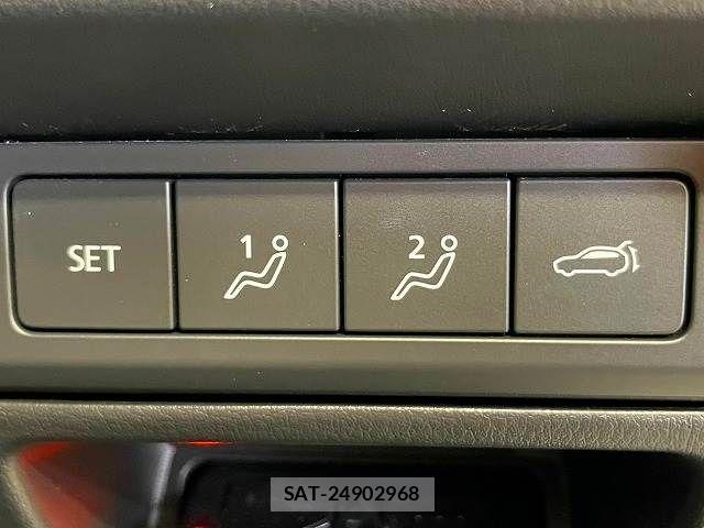 Mazda CX-60 2023-12 8795711-5