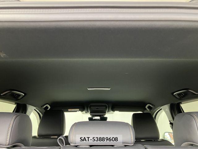 Mazda CX-60 2023-07 8828583-19