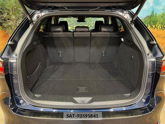Mazda CX-60 2022-10 8828584-11