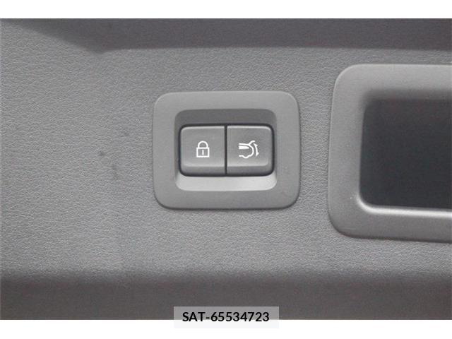 Mazda CX-60 2022-10 8828586-5