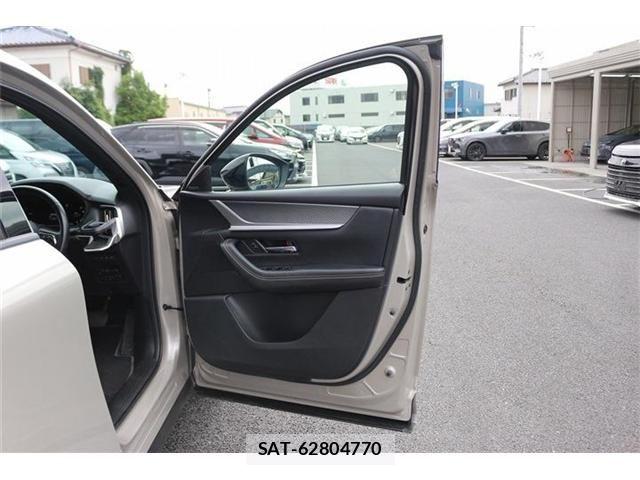 Mazda CX-60 2022-10 8828588-24