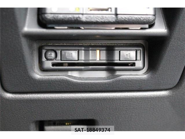 Mazda CX-60 2023-06 8840993-4