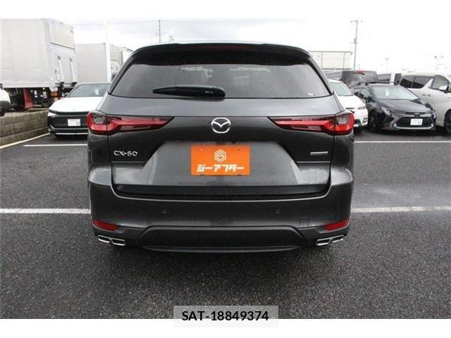 Mazda CX-60 2023-06 8840993-7