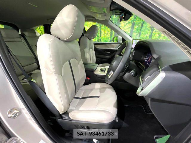 Mazda CX-60 2025-03 8870776-7