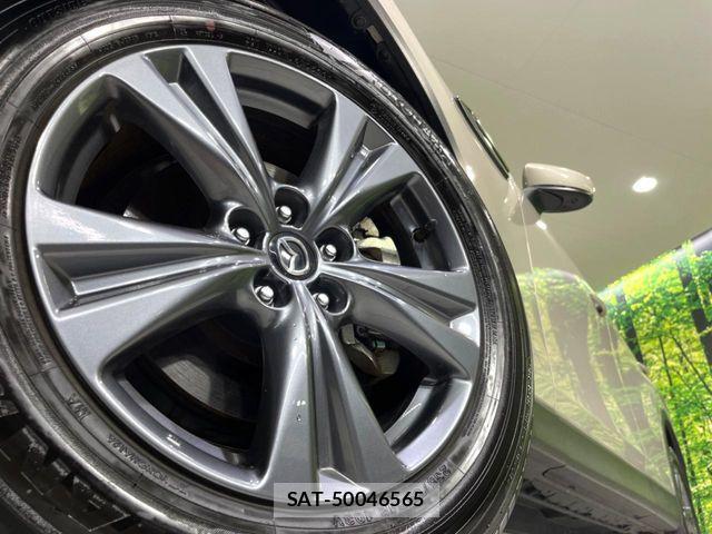 Mazda CX-60 2023-09 8883500-13