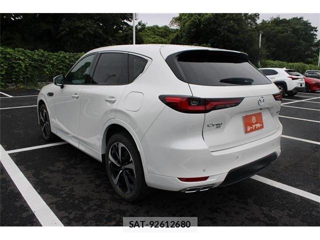 Mazda CX-60 2022-12 8658675-11