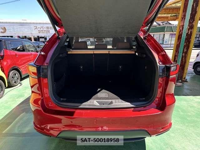 Mazda CX-60 2023-01 8795713-11