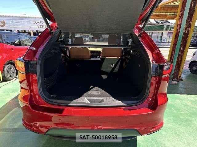 Mazda CX-60 2023-01 8795713-12