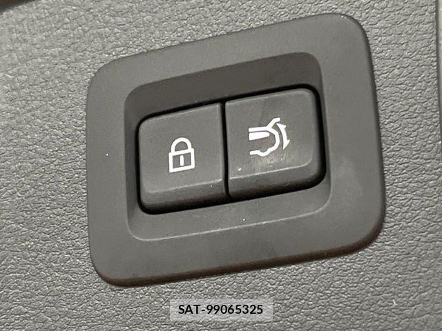 Mazda CX-60 2023-06 8870777-9