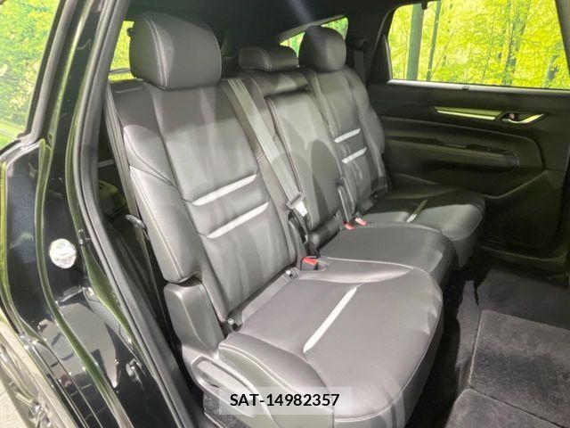 Mazda CX-8 2023-08 4937555-8