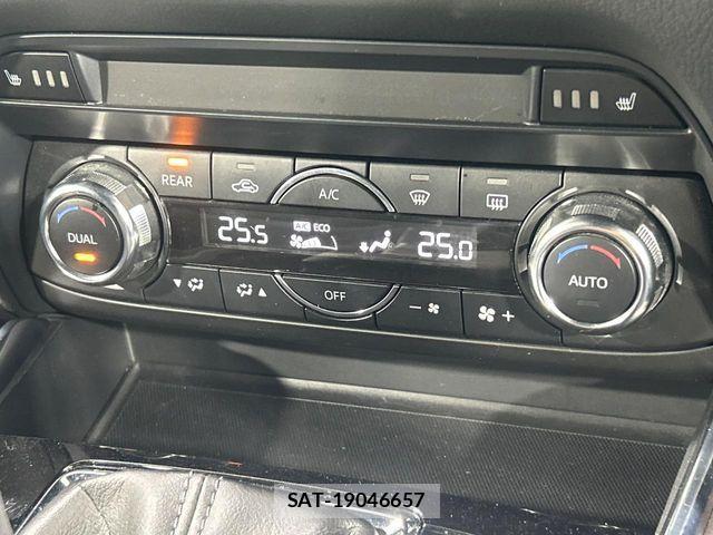 Mazda CX-8 2018-01 6611383-5