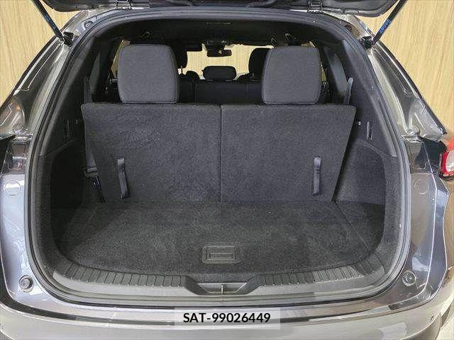 Mazda CX-8 2018-05 6671070-11